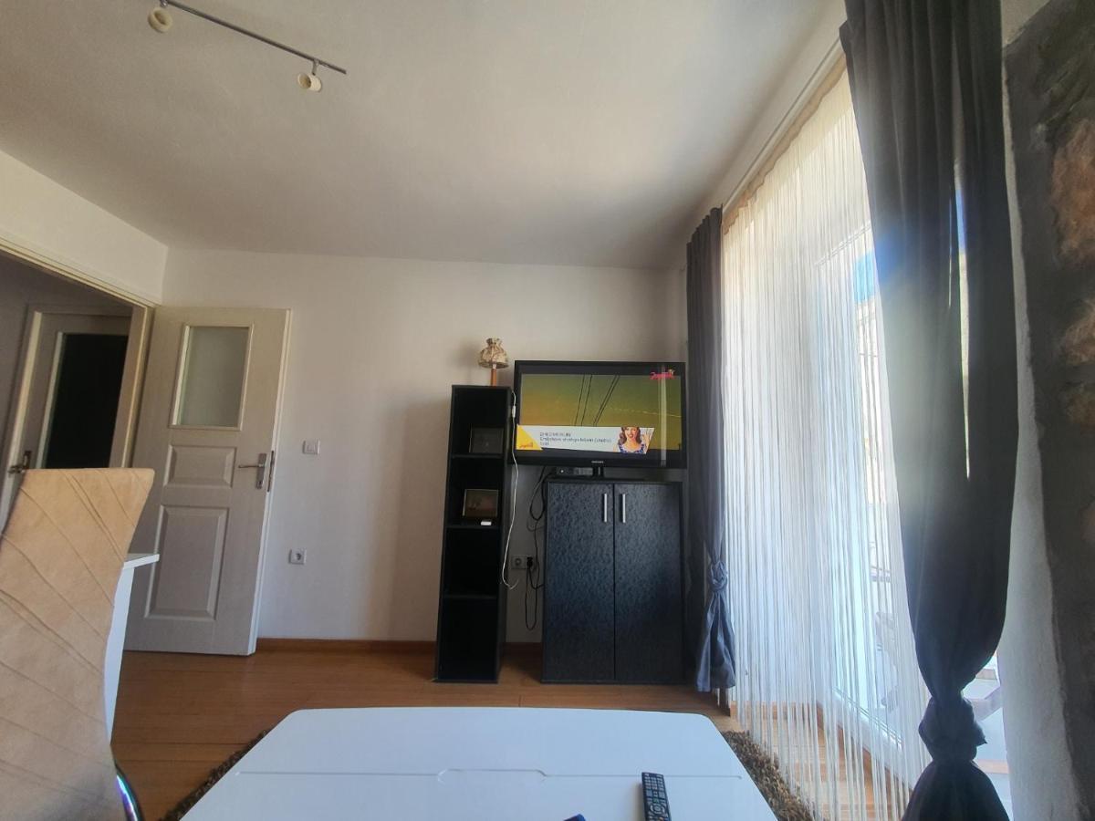 Apartment Vinjerac II Esterno foto