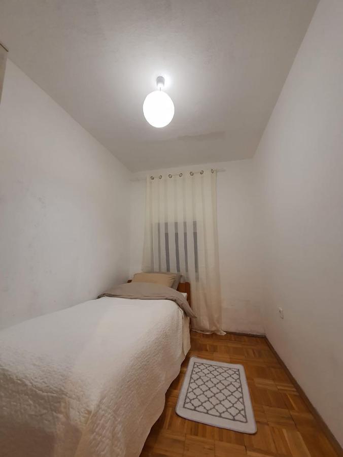 Apartment Vinjerac II Esterno foto